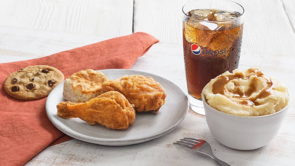 KFC | restaurant | 9201 5th Ave, Brooklyn, NY 11209, USA | 7182383260 OR +1 718-238-3260