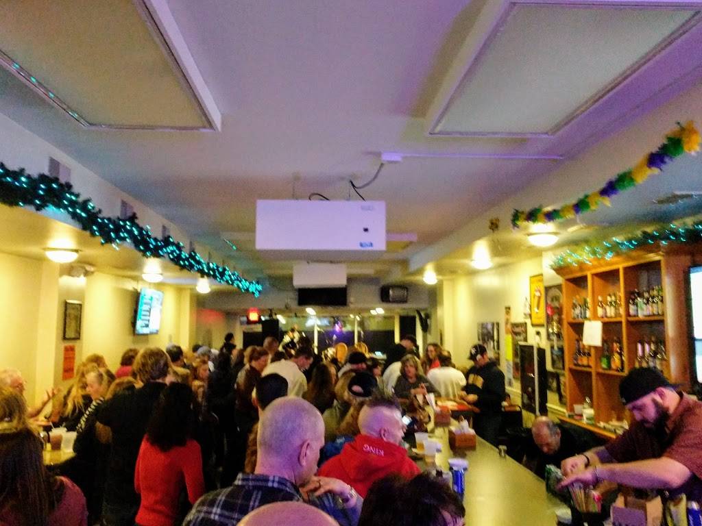 Franks Original Grill | restaurant | 1111 7th Ave, Beaver Falls, PA 15010, USA | 7248431801 OR +1 724-843-1801