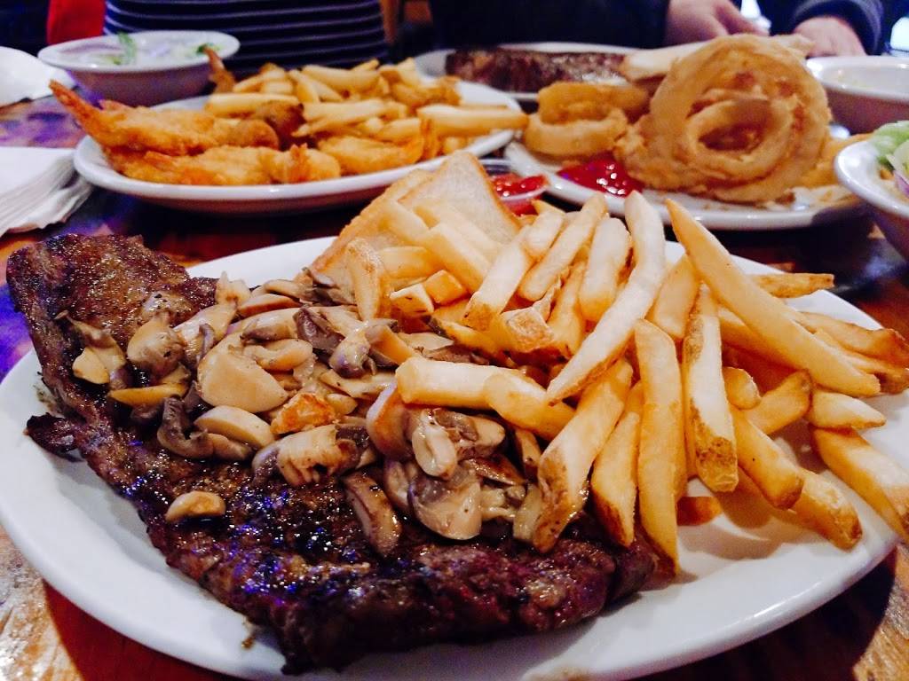 Sodolaks Original Country Inn | restaurant | 9687 FM 60, Snook, TX 77878, USA | 9792726002 OR +1 979-272-6002