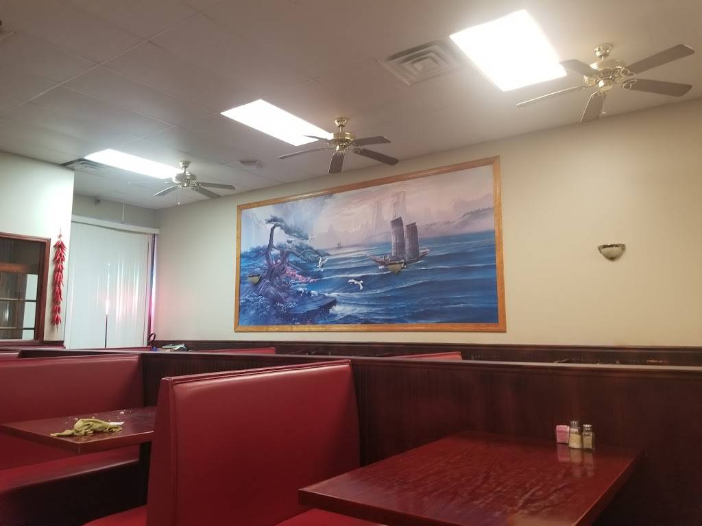 China King | restaurant | 63 Veterans Dr N, Huntingdon, TN 38344, USA | 7319860433 OR +1 731-986-0433