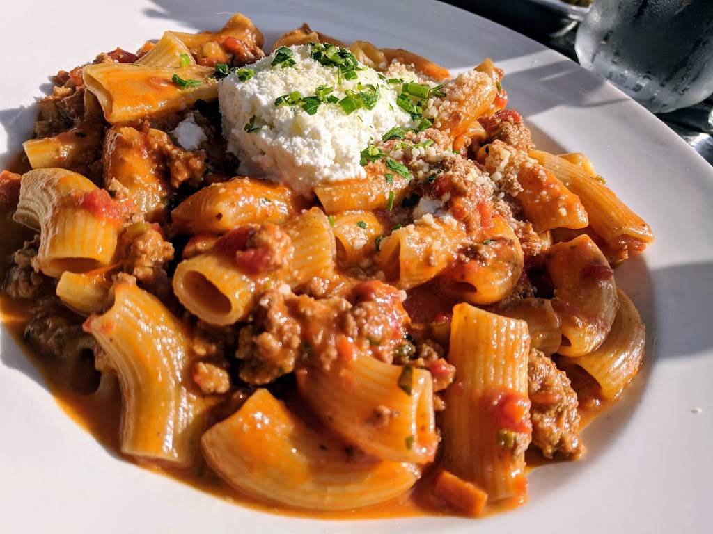 Market Place Kitchen and Bar | restaurant | 641 Main St S, Woodbury, CT 06798, USA | 2035861215 OR +1 203-586-1215