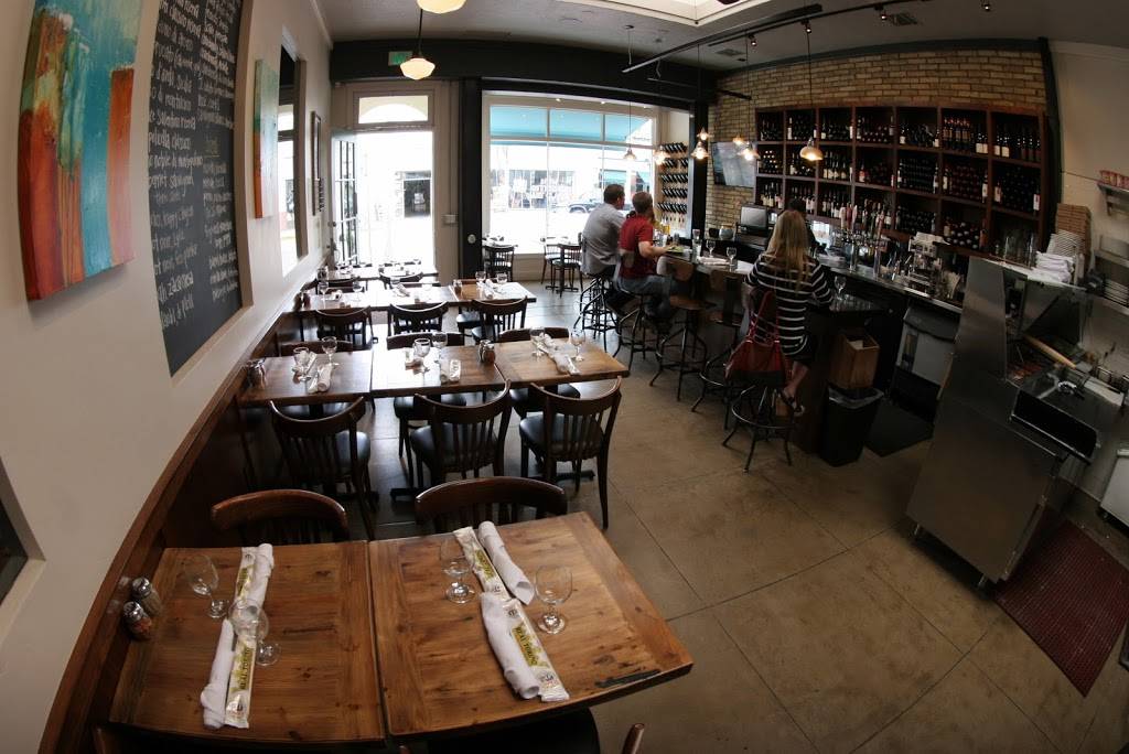 Ca Dario Pizzeria | restaurant | 29 E Victoria St, Santa Barbara, CA 93101, USA | 8058849419 OR +1 805-884-9419