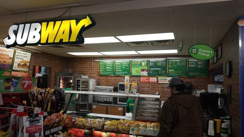 Subway | restaurant | 10792 Main St, Mantua, OH 44255, USA | 3302745540 OR +1 330-274-5540