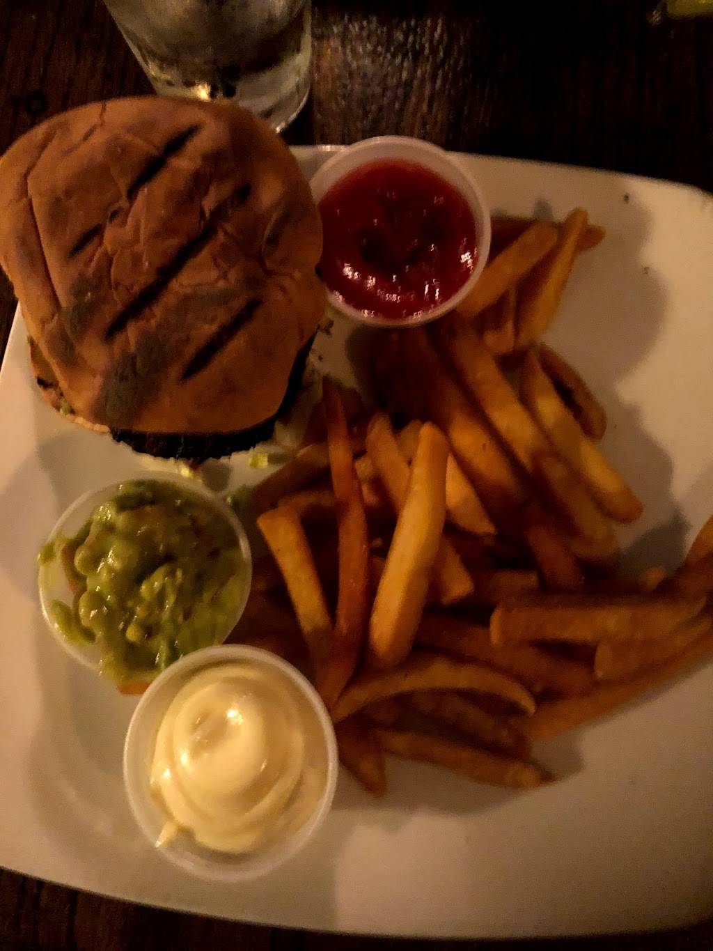 Chi-Cha Lounge | night club | 1624 U St NW, Washington, DC 20009, USA | 2022348400 OR +1 202-234-8400