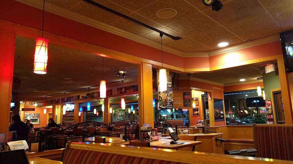Applebees Grill + Bar | restaurant | 379 Amherst St, Somerset Plaza, Nashua, NH 03063, USA | 6038869292 OR +1 603-886-9292