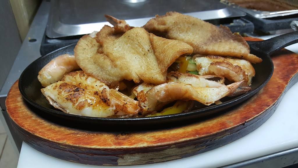 Molcajetes Restaurant | restaurant | 1125 S Garnett Rd, Tulsa, OK 74128, USA | 9188146449 OR +1 918-814-6449