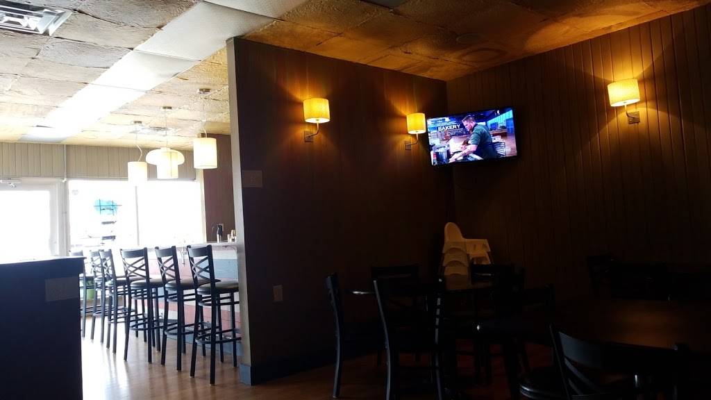 Pizza Villa II | restaurant | 101 E Main St, Jasonville, IN 47438, USA | 8126653959 OR +1 812-665-3959