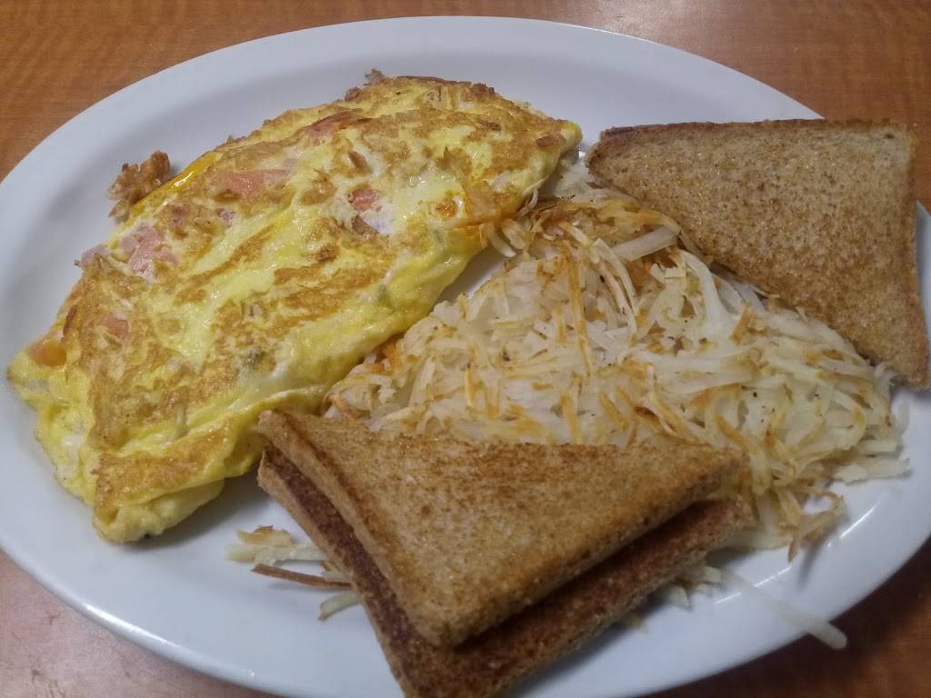 Michigan Diner | restaurant | 27 Victoria Ave, Essex, ON N8M 1M3, Canada | 5197767474 OR +1 519-776-7474