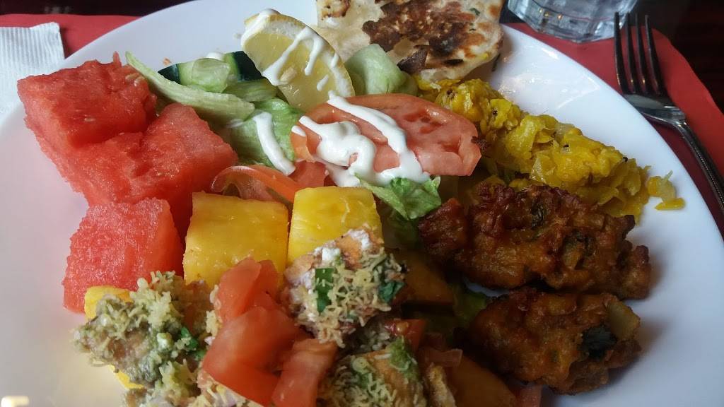 INDIA BHAVAN | restaurant | 2611 Holmgren Way, Green Bay, WI 54304, USA | 9204991414 OR +1 920-499-1414