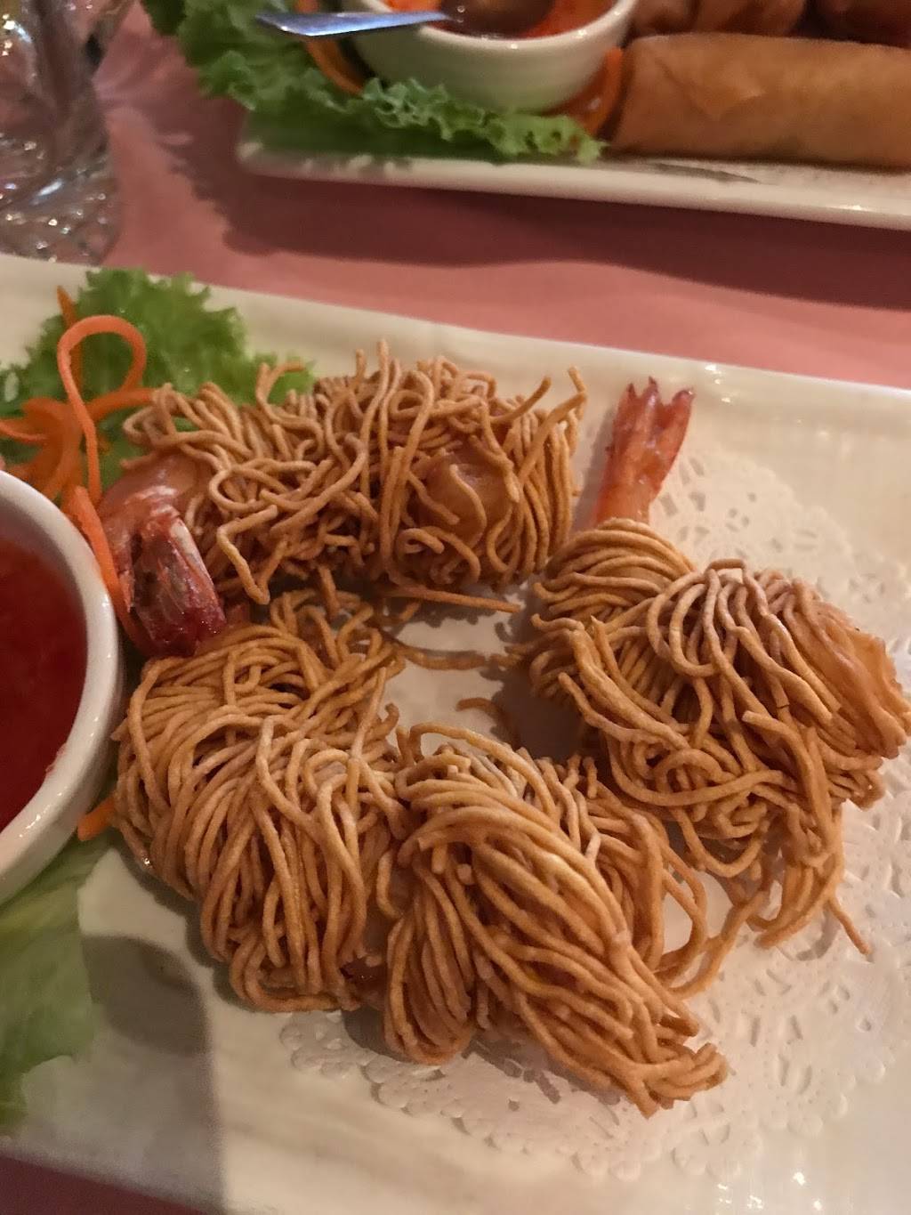 Lemon Leaf | restaurant | 197 Mineola Blvd, Mineola, NY 11501, USA | 5168771899 OR +1 516-877-1899