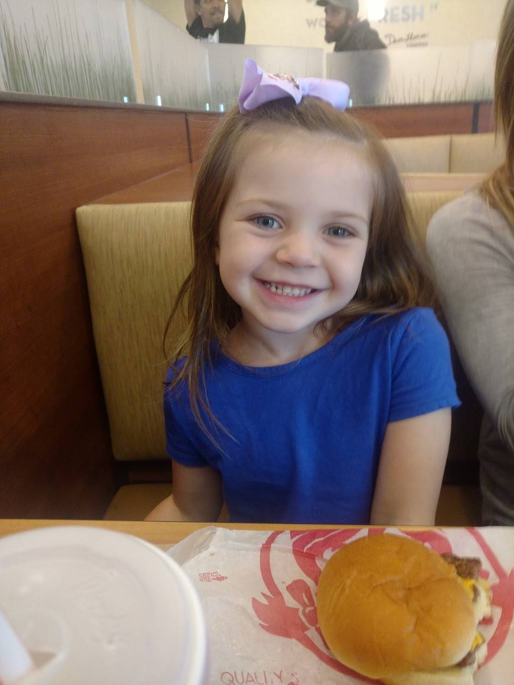 Wendys | restaurant | 6595 US-22, Delmont, PA 15626, USA | 7244617325 OR +1 724-461-7325