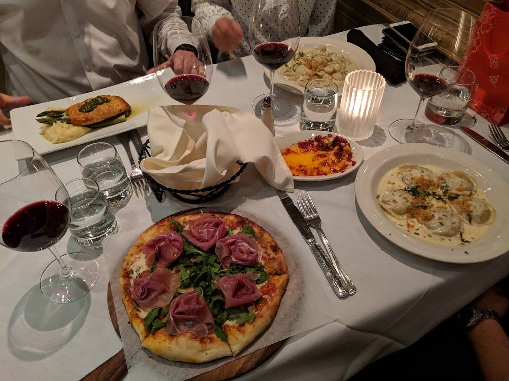 Lucianos Ristorante Italiano | restaurant | 6555 Sugarloaf Pkwy #309, Duluth, GA 30097, USA | 7702551727 OR +1 770-255-1727