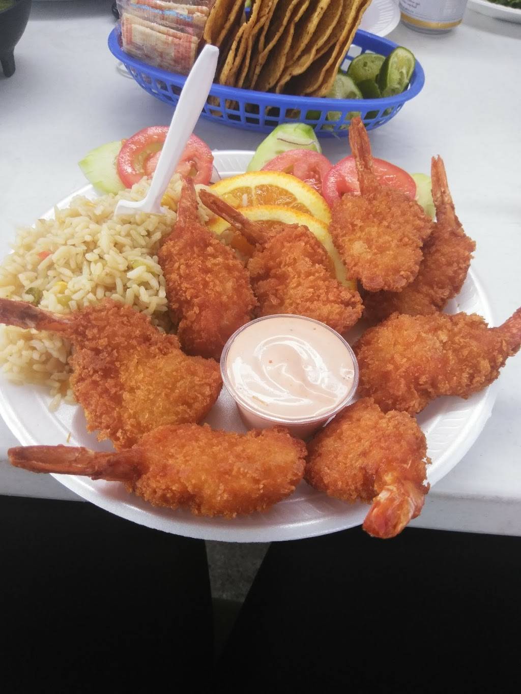 Mariscos El Rey Estilo Nayarit | restaurant | 7500 S Broadway, Los Angeles, CA 90003, USA | 3233361884 OR +1 323-336-1884