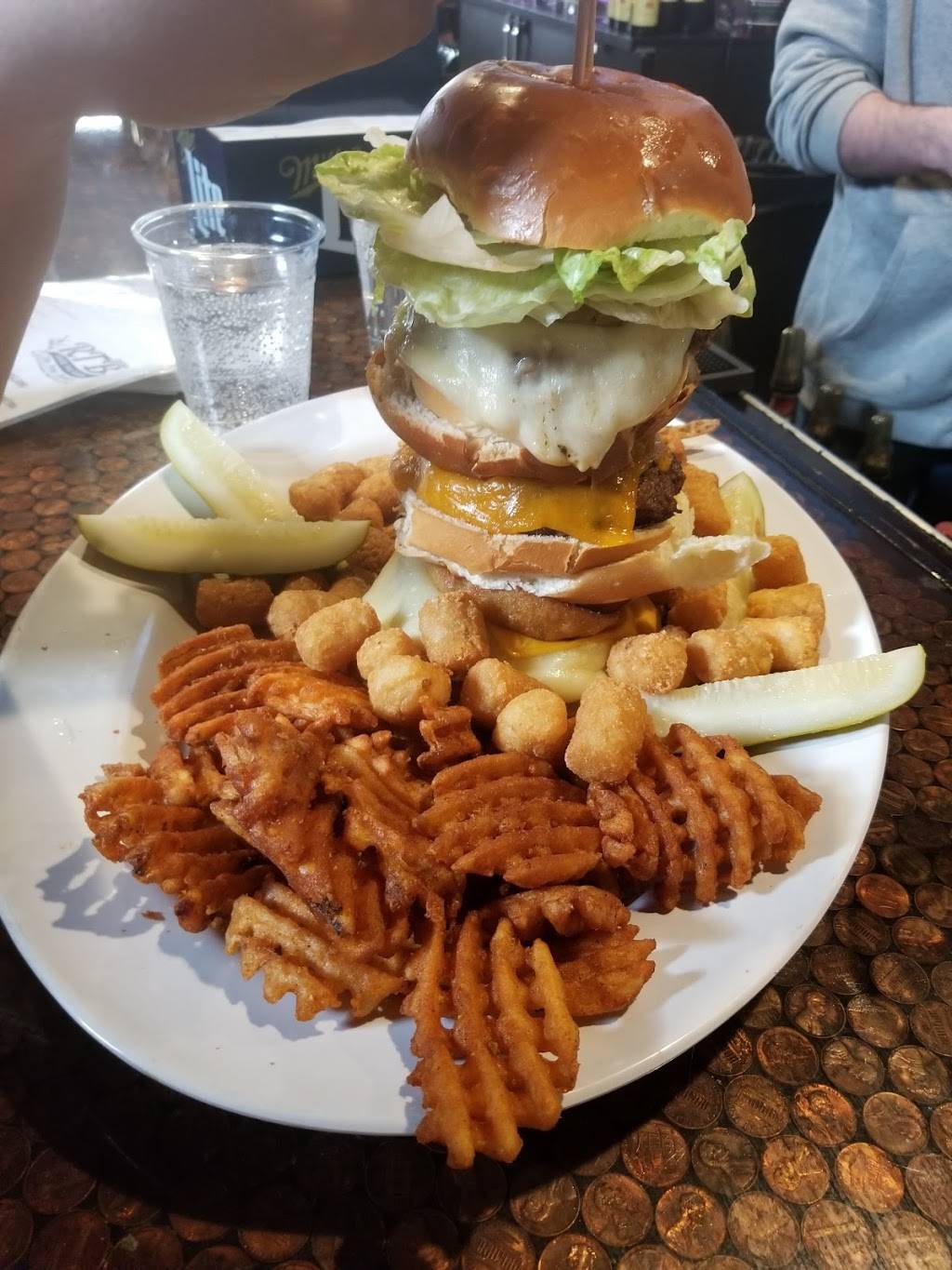 RTB Lounge | restaurant | 117 N Broadway St, South Amboy, NJ 08879, USA | 7329520060 OR +1 732-952-0060