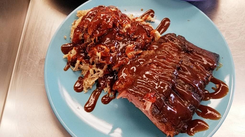 Reds Texas BBQ | restaurant | 801 Scalp Ave, Johnstown, PA 15904, USA | 8142628063 OR +1 814-262-8063