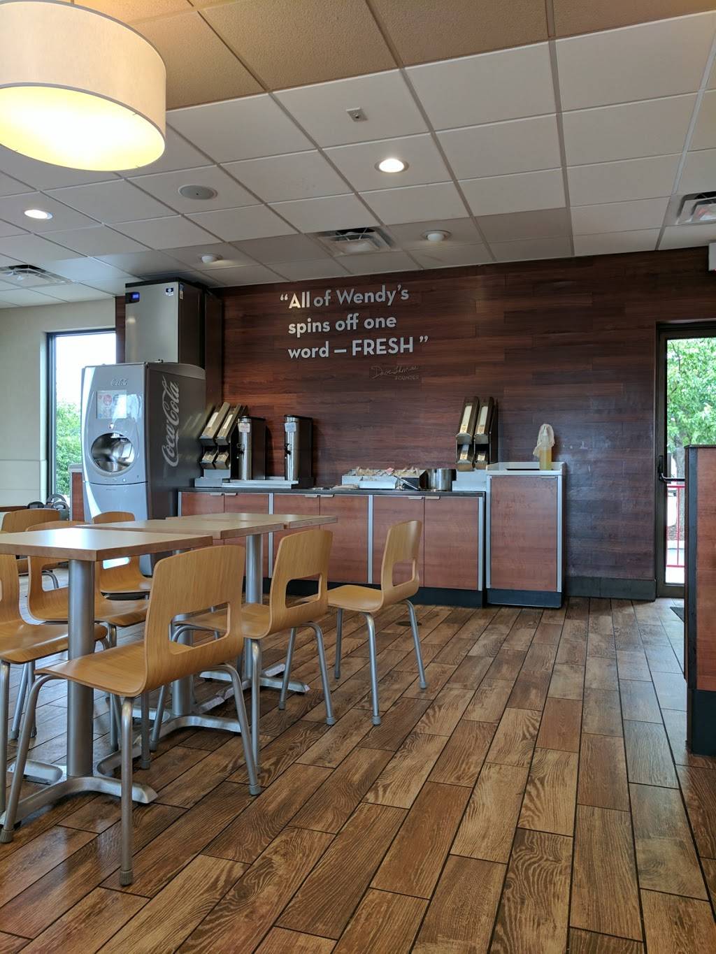 Wendys | restaurant | 1440 N Columbus, Ottawa, IL 61350, USA | 8154330334 OR +1 815-433-0334