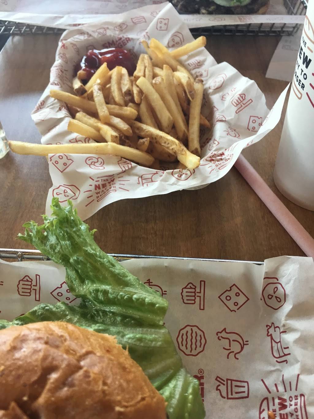 Smashburger | restaurant | 17747 Tomball Pkwy, Houston, TX 77064, USA | 2818905335 OR +1 281-890-5335