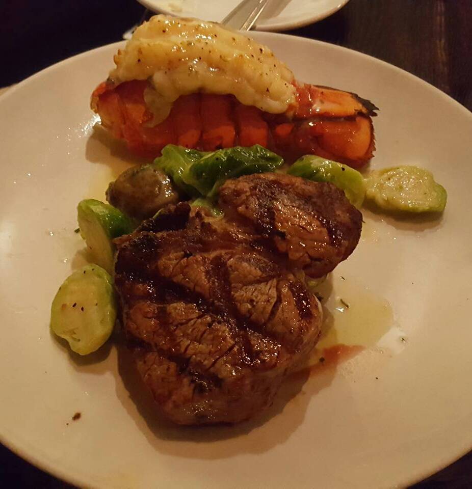 H.T. Grill | restaurant | 1701 S Catalina Ave, Redondo Beach, CA 90277, USA | 3107914849 OR +1 310-791-4849