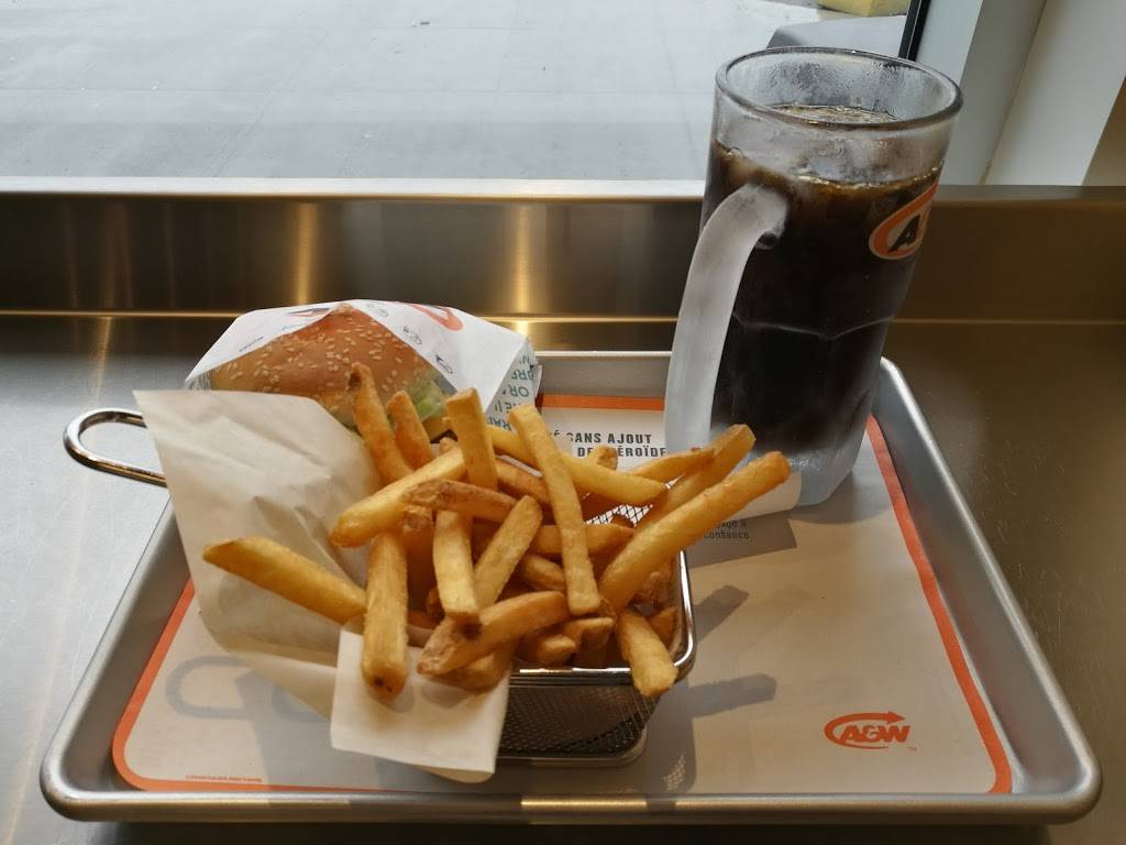 A&W Canada | restaurant | 2485 Boulevard Sainte-Anne, Québec, QC G1J 1Y4, Canada | 5819812901 OR +1 581-981-2901