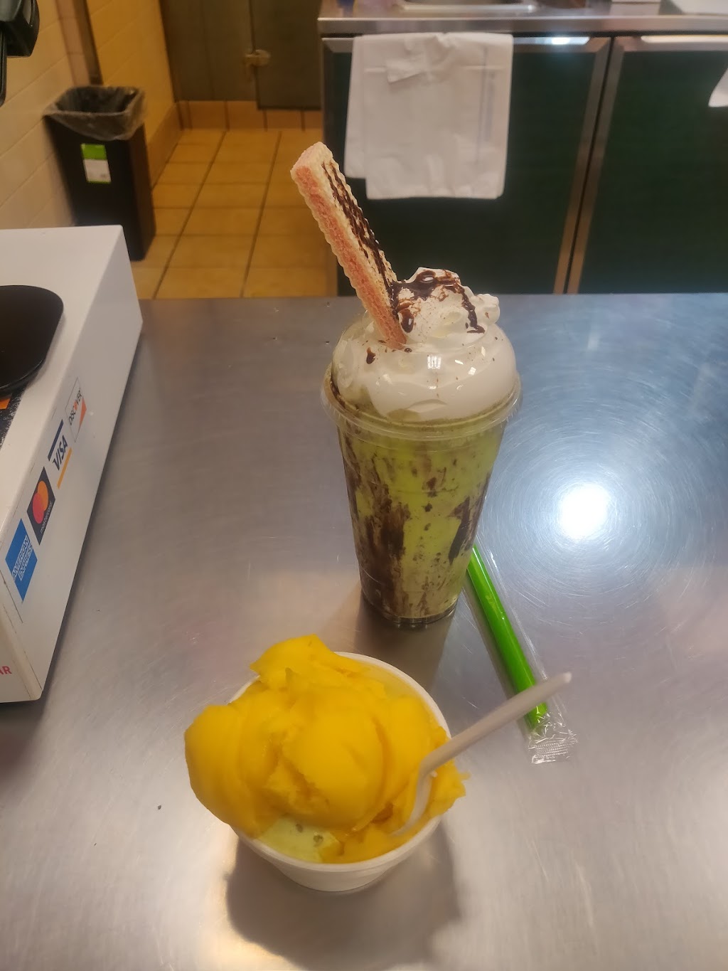 La Michoacana red grill Mexican food | restaurant | 3089 Norm Niver Rd, Thermal, CA 92274, USA | 7608974926 OR +1 760-897-4926