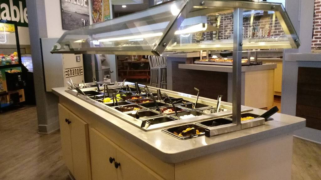 Round Table Pizza | meal delivery | 19750 Beach Blvd, Huntington Beach, CA 92648, USA | 7149639877 OR +1 714-963-9877