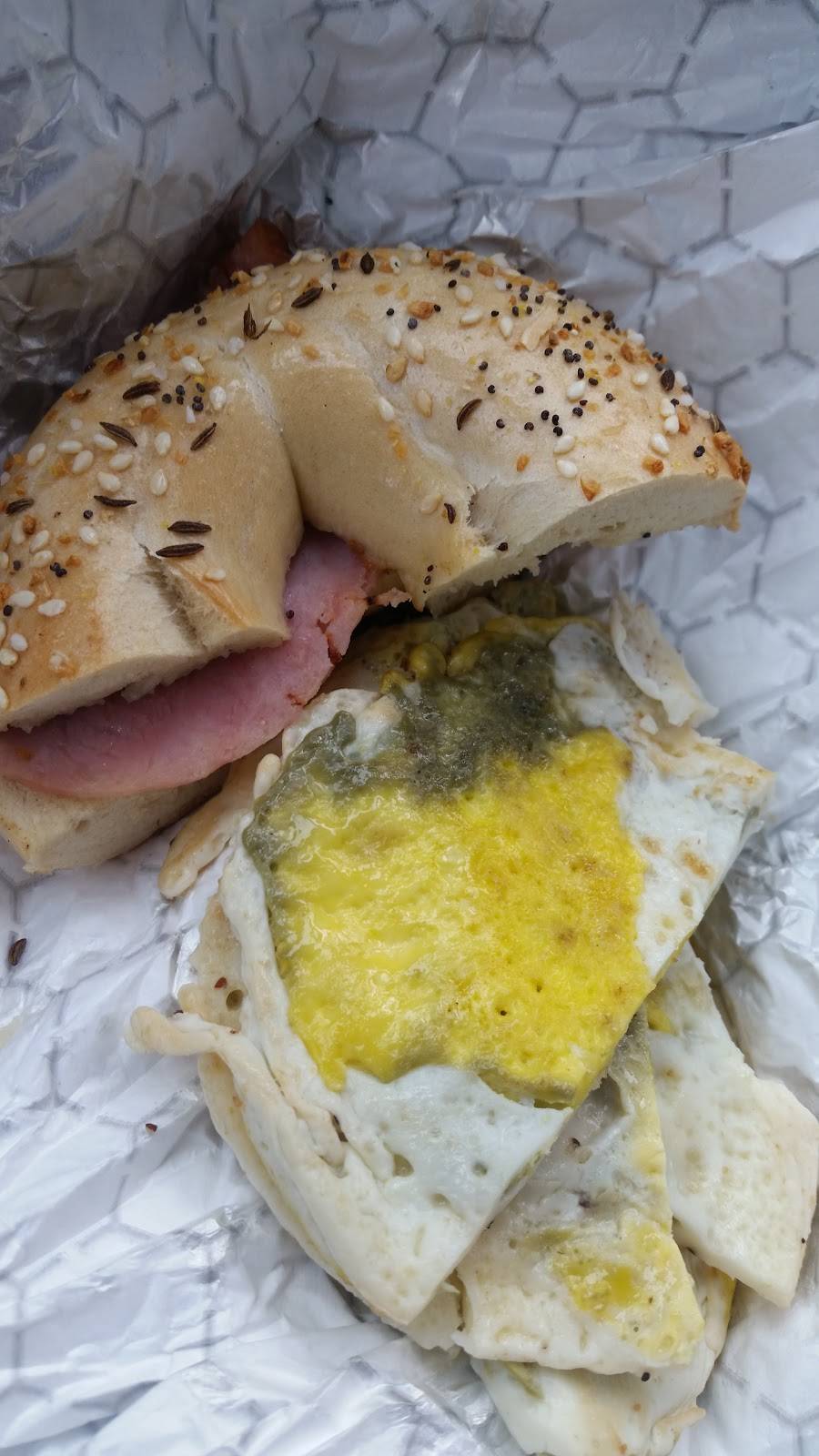 Einstein Bros. Bagels | bakery | 27365 Woodward Ave, Berkley, MI 48072, USA | 2485459888 OR +1 248-545-9888