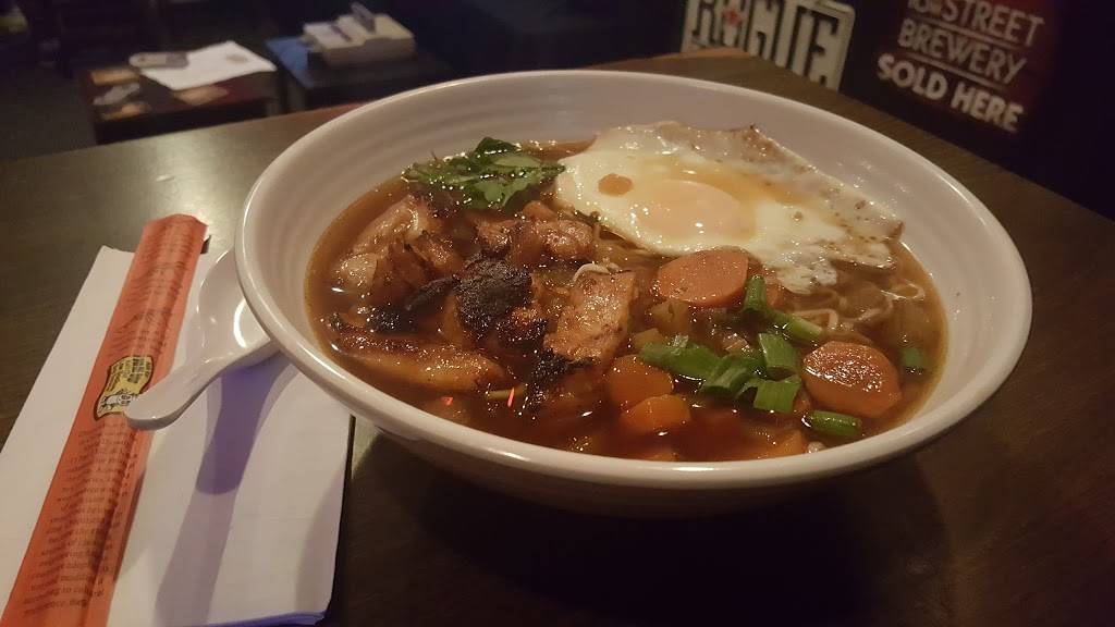 Beer Geeks | restaurant | 3201, 3030 45th St, Highland, IN 46322, USA | 2195139795 OR +1 219-513-9795