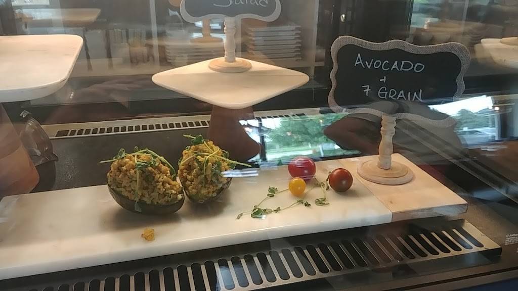 Café Roya | restaurant | 10 Wyman Rd Unit 3, Waterloo, ON N2V 1K7, Canada | 5192087692 OR +1 519-208-7692