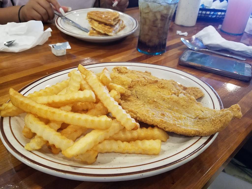 Locs Chicken and Waffles | restaurant | 11975 Apache Ave, Savannah, GA 31419, USA | 9129998958 OR +1 912-999-8958