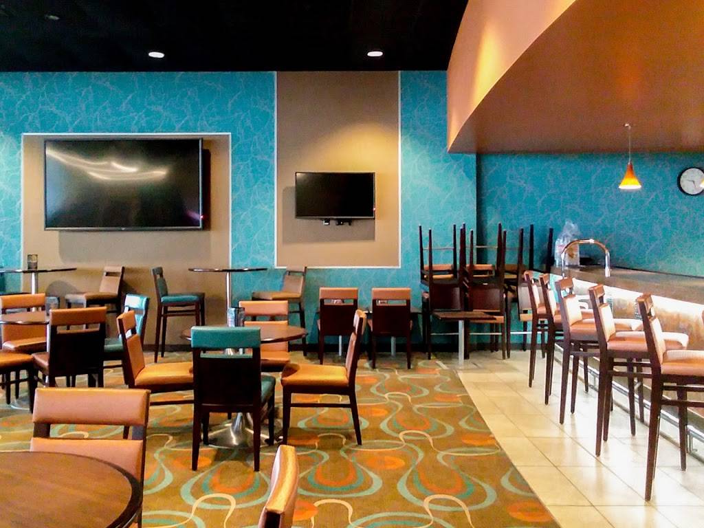 Ovation 10 Bloomington | restaurant | 415 Detroit Dr, Bloomington, IL 61704, USA | 3096612452 OR +1 309-661-2452