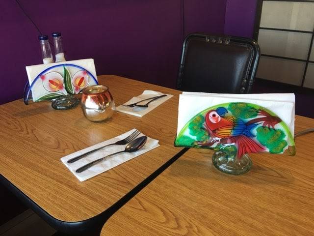 J&Ls Taco Loco | restaurant | 254 Park Ave, East Rutherford, NJ 07073, USA | 2019330059 OR +1 201-933-0059