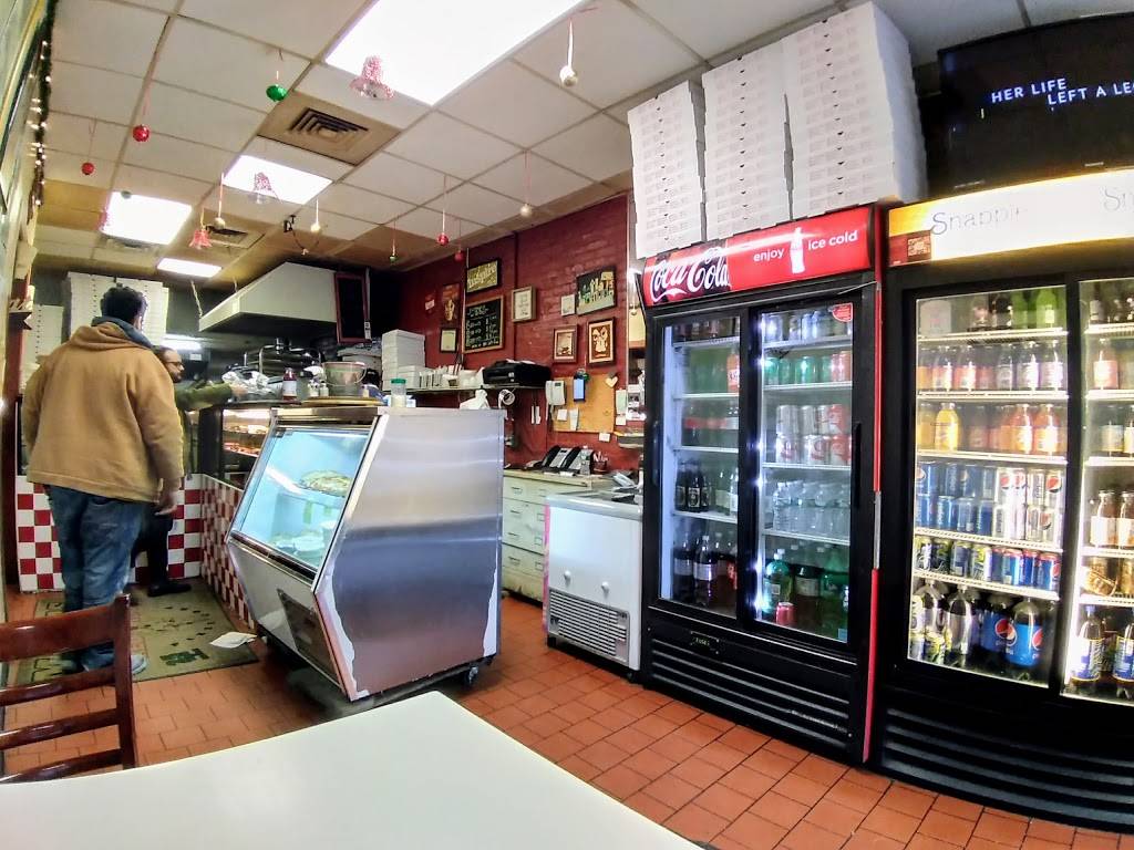 Marks Red Hook Pizza | meal delivery | 326 Van Brunt St, Brooklyn, NY 11231, USA | 7186240690 OR +1 718-624-0690