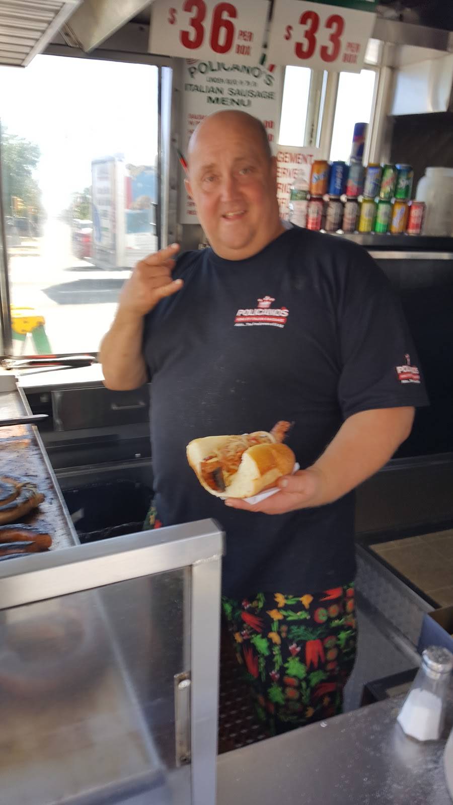 Policano’s Italian Sausage | restaurant | Linden Blvd & 79th Street, Howard Beach, NY 11414, USA | 9177438555 OR +1 917-743-8555