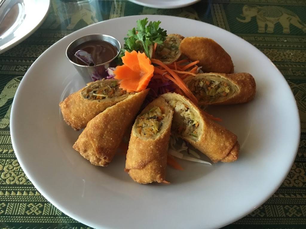 Sweet Basil Thai Cuisine | restaurant | 977 Melbourne Rd, Hurst, TX 76053, USA | 8172682899 OR +1 817-268-2899