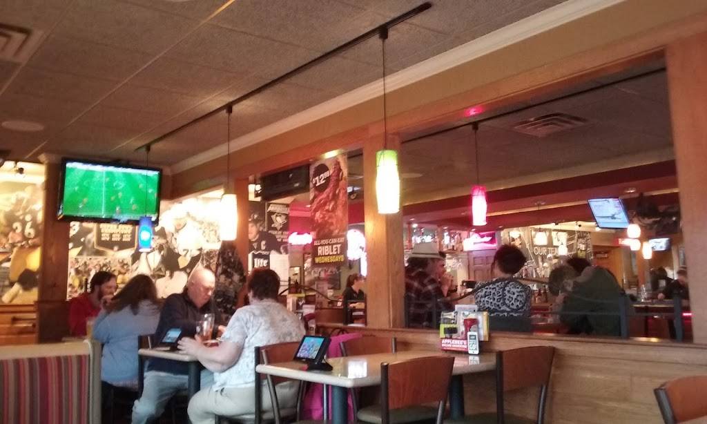 Applebees Grill + Bar | restaurant | 850 Chippewa Town Center Drive, Beaver Falls, PA 15010, USA | 7248472660 OR +1 724-847-2660
