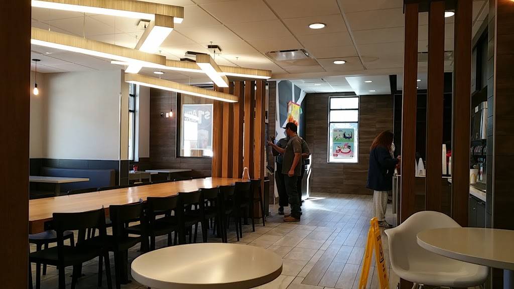 McDonalds | cafe | 2171 N Frontage Rd W, Vail, CO 81657, USA | 9704761966 OR +1 970-476-1966