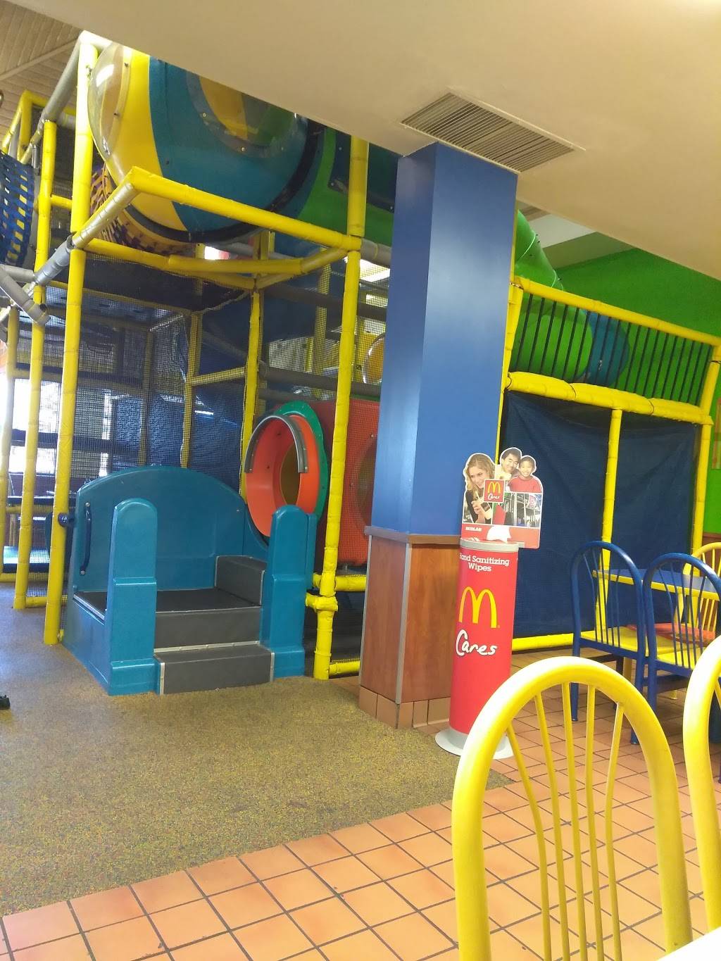 McDonalds | cafe | 72-840 CA-111, Palm Desert, CA 92260, USA | 7607764838 OR +1 760-776-4838