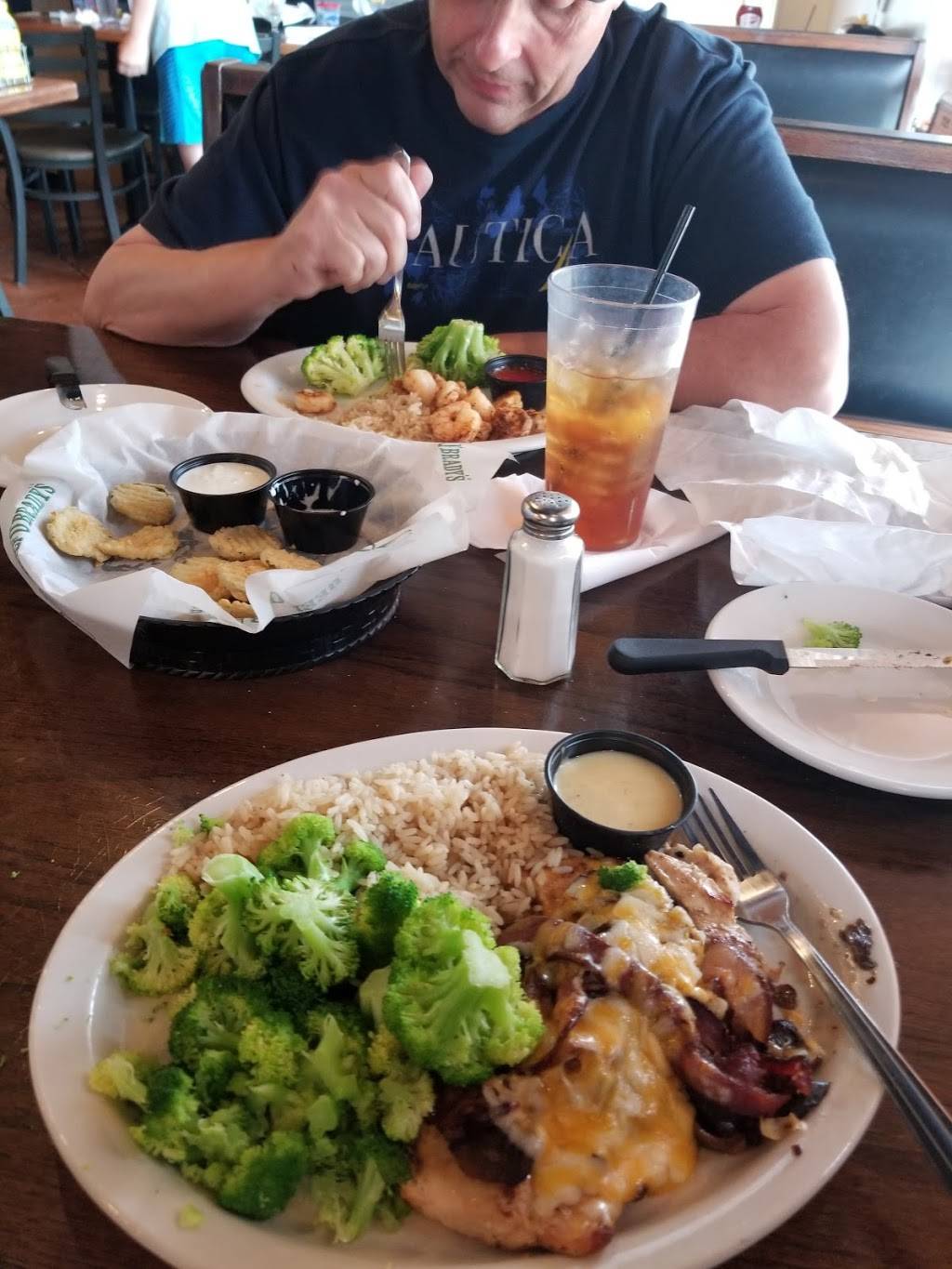 Beef O Bradys | restaurant | 8655 Stirling Rd, Cooper City, FL 33328, USA | 9546894747 OR +1 954-689-4747