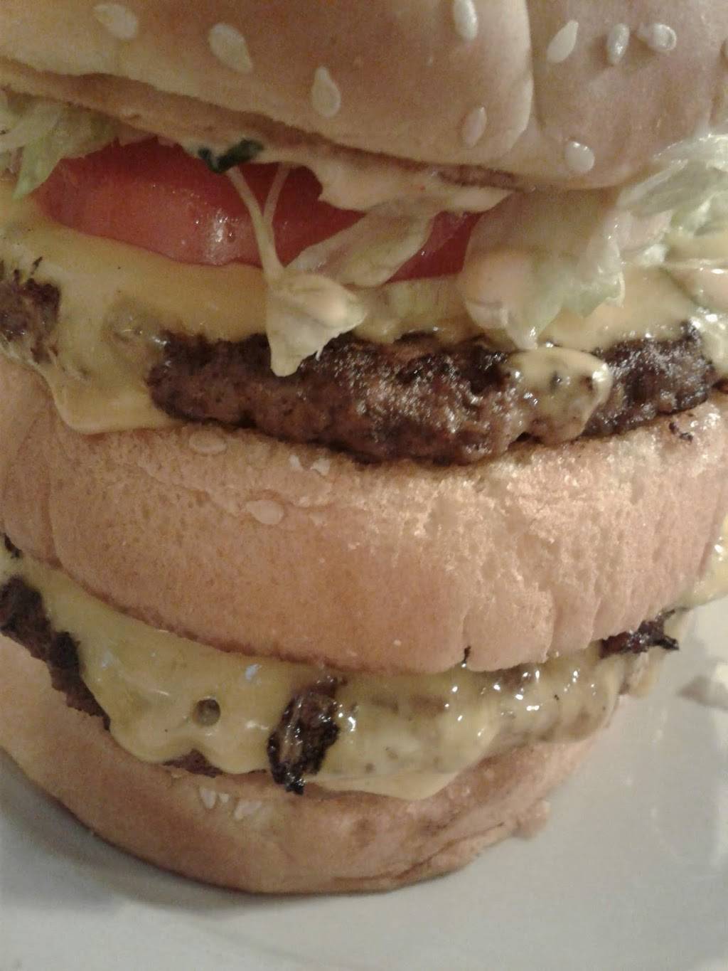 Riverside Family Dining | restaurant | 27 Howard St, Croswell, MI 48422, USA | 8106794771 OR +1 810-679-4771