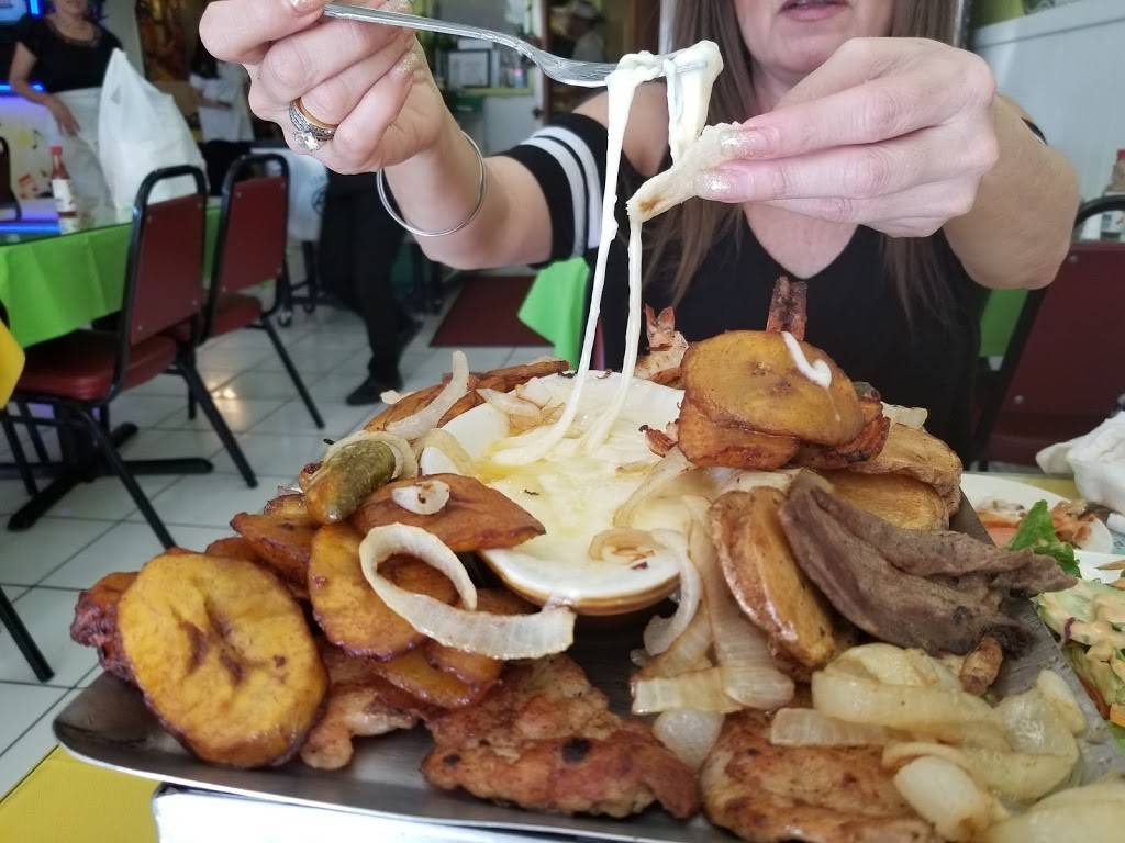 La Costa | restaurant | 4119 Gage Ave, Bell, CA 90201, USA | 3237714211 OR +1 323-771-4211