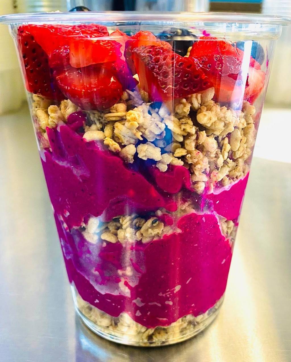 Badger Bowls | restaurant | 330 N 6th St #101, Redlands, CA 92374, USA | 9097922234 OR +1 909-792-2234