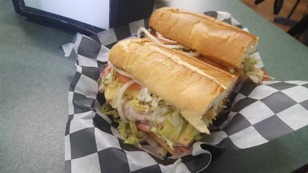 THE SUB HUB | restaurant | 417 E Main St, Reynoldsville, PA 15851, USA | 8146532762 OR +1 814-653-2762