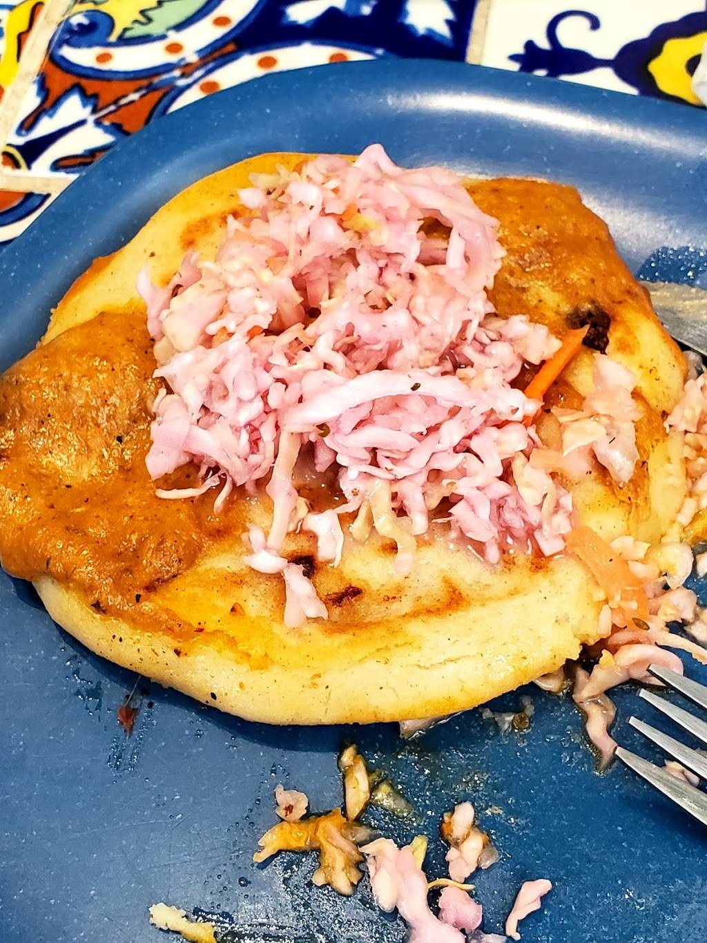 Toriti Pupuseri | restaurant | 4200 South Fwy, Fort Worth, TX 76115, USA | 2142956864 OR +1 214-295-6864