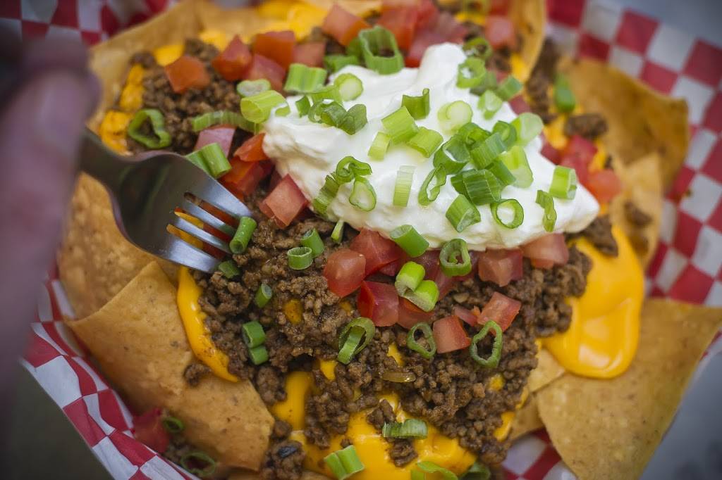 Steves Pizzeria | restaurant | 455 Grand Ave E, Chatham, ON N7L 1X4, Canada | 5193551700 OR +1 519-355-1700