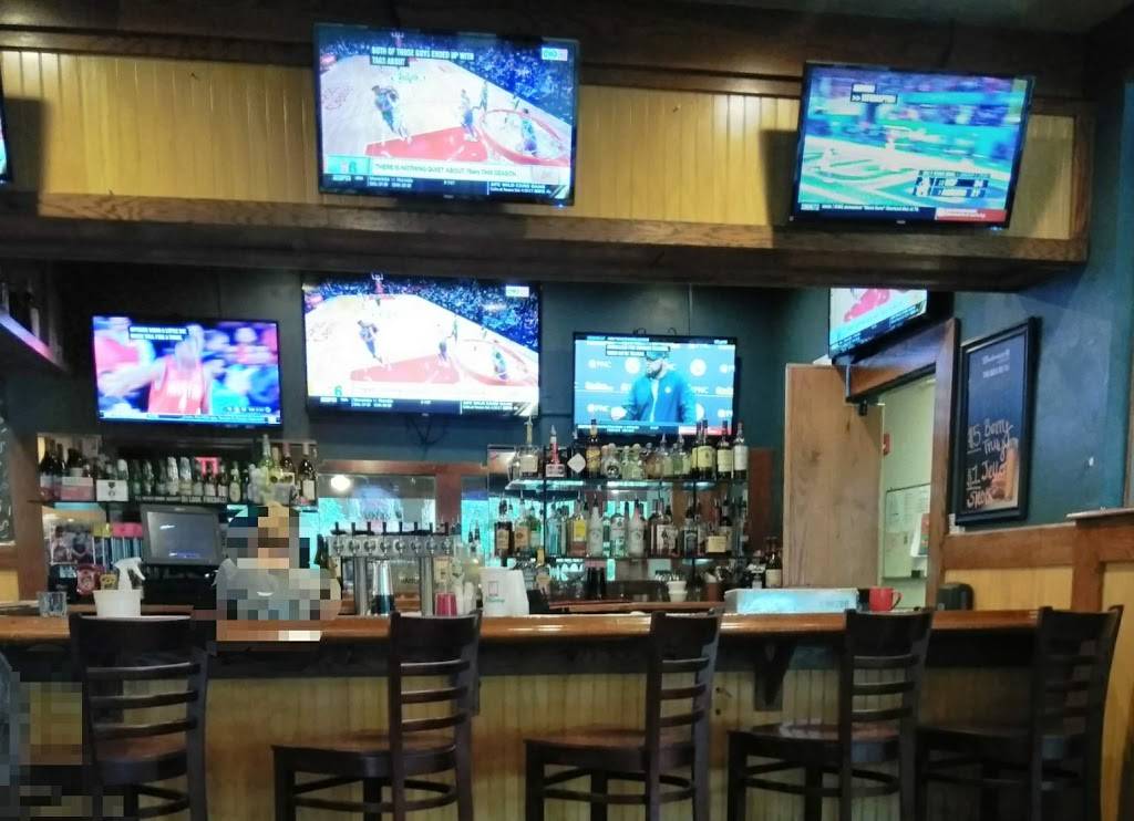 Brodys Bar & Grill | restaurant | 47 Ferry Dr, Beaufort, SC 29907, USA | 8435242500 OR +1 843-524-2500