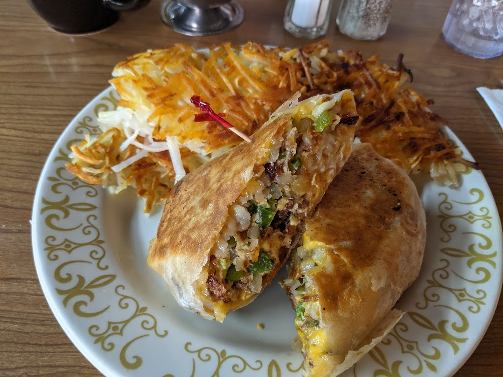 Coachlight Restaurant | restaurant | 423 W Washington St, Marquette, MI 49855, USA | 9062250522 OR +1 906-225-0522