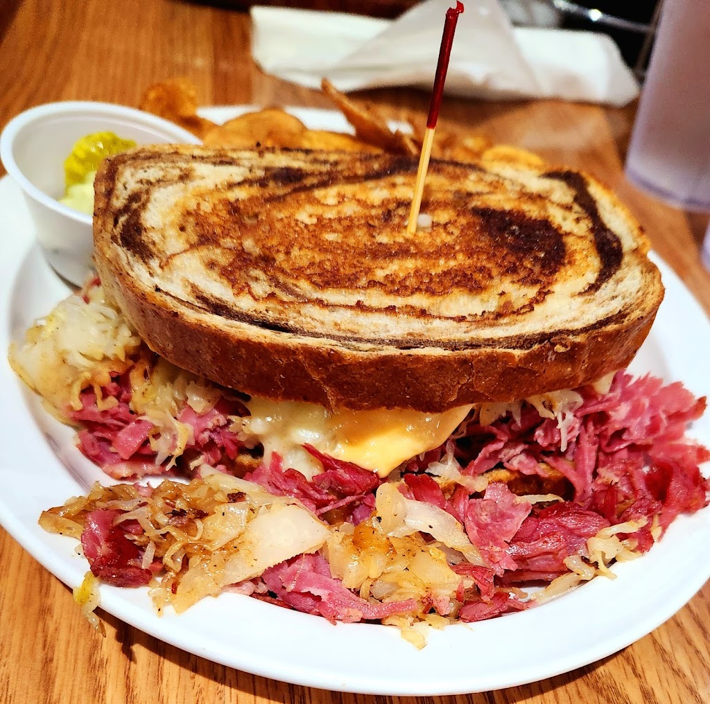 Super Dukes | restaurant | 55 Crossroads Mall, Mt Hope, WV 25880, USA | 3043625008 OR +1 304-362-5008