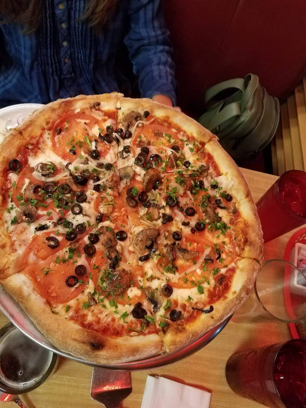 Ciros Deli & Pizzeria Italian Restaurant | restaurant | 8840 W State Rd 84, Davie, FL 33324, USA | 9544742165 OR +1 954-474-2165