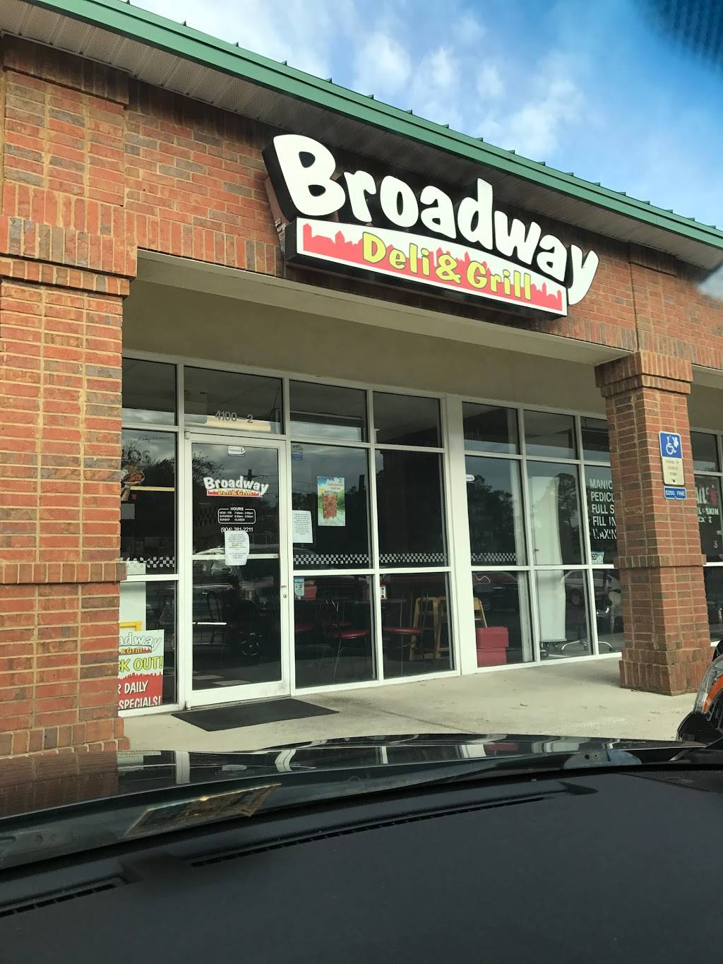 Broadway Deli & Grill | meal takeaway | 4100 Belfort Rd #2, Jacksonville, FL 32216, USA | 9042812211 OR +1 904-281-2211
