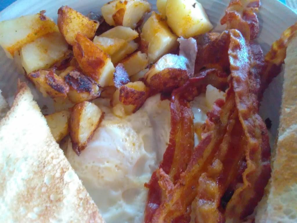 Eds Roost | restaurant | 357 Main St, East Greenwich, RI 02818, USA | 4018853358 OR +1 401-885-3358